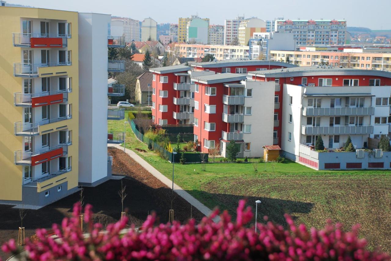 A Nice Place To Stay Apartments ปราก ภายนอก รูปภาพ