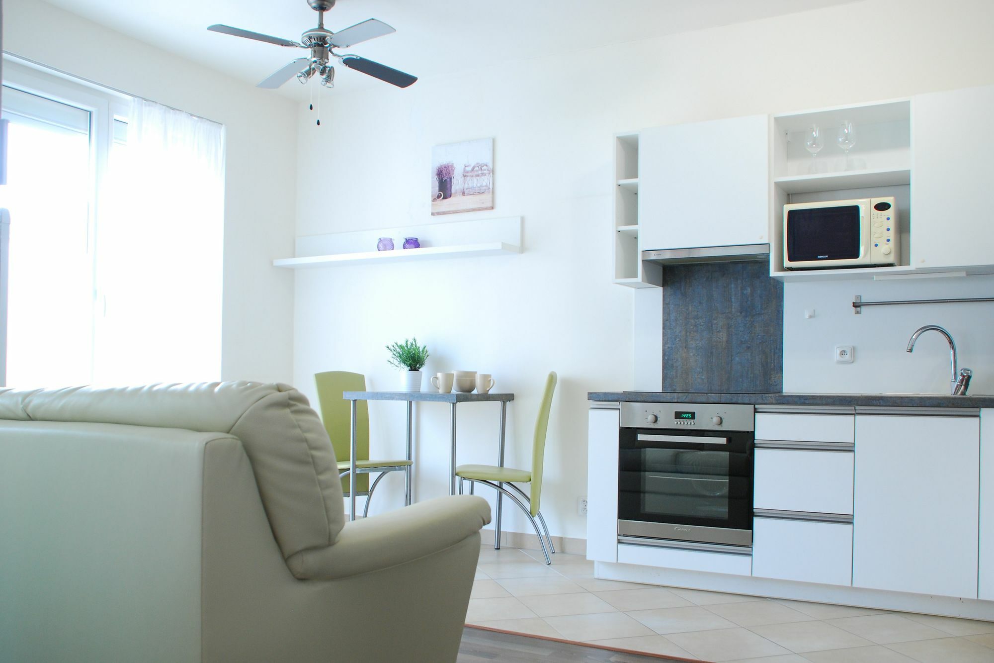 A Nice Place To Stay Apartments ปราก ภายนอก รูปภาพ